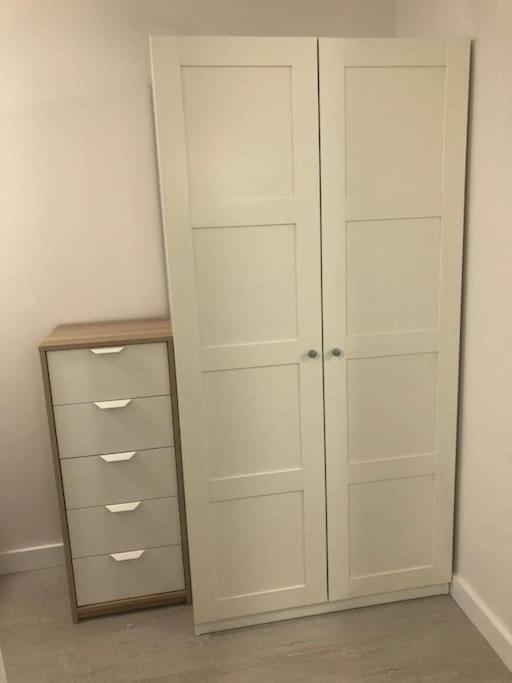Stunning Apartment In Leeds- Financial District ลีดส์ ภายนอก รูปภาพ